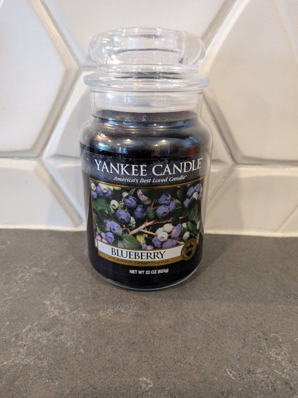 Yankee candle blueberry 22 oz new large jar white label strong